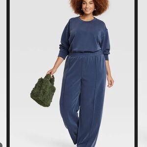 Women’s high rise knit jogger pants